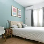 Modern & Chic 2Br/2Ba Apartment In Trendy Chueca