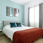 Modern & Chic 2Br/2Ba Apartment In Trendy Chueca