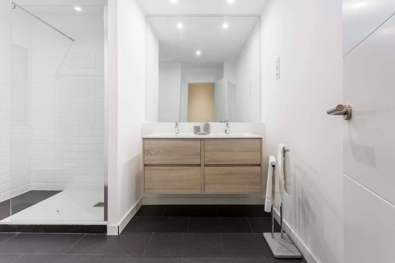 Modern & Chic 2br/2ba In Trendy Chueca Madrid