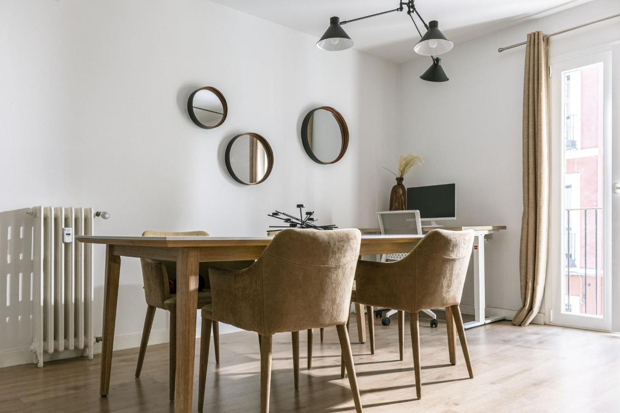 Modern & Chic 2br/2ba In Trendy Chueca Madrid