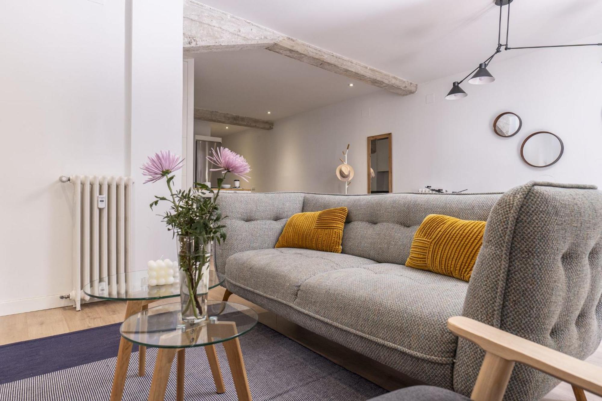 Apartamento Modern & Chic 2br/2ba In Trendy Chueca *